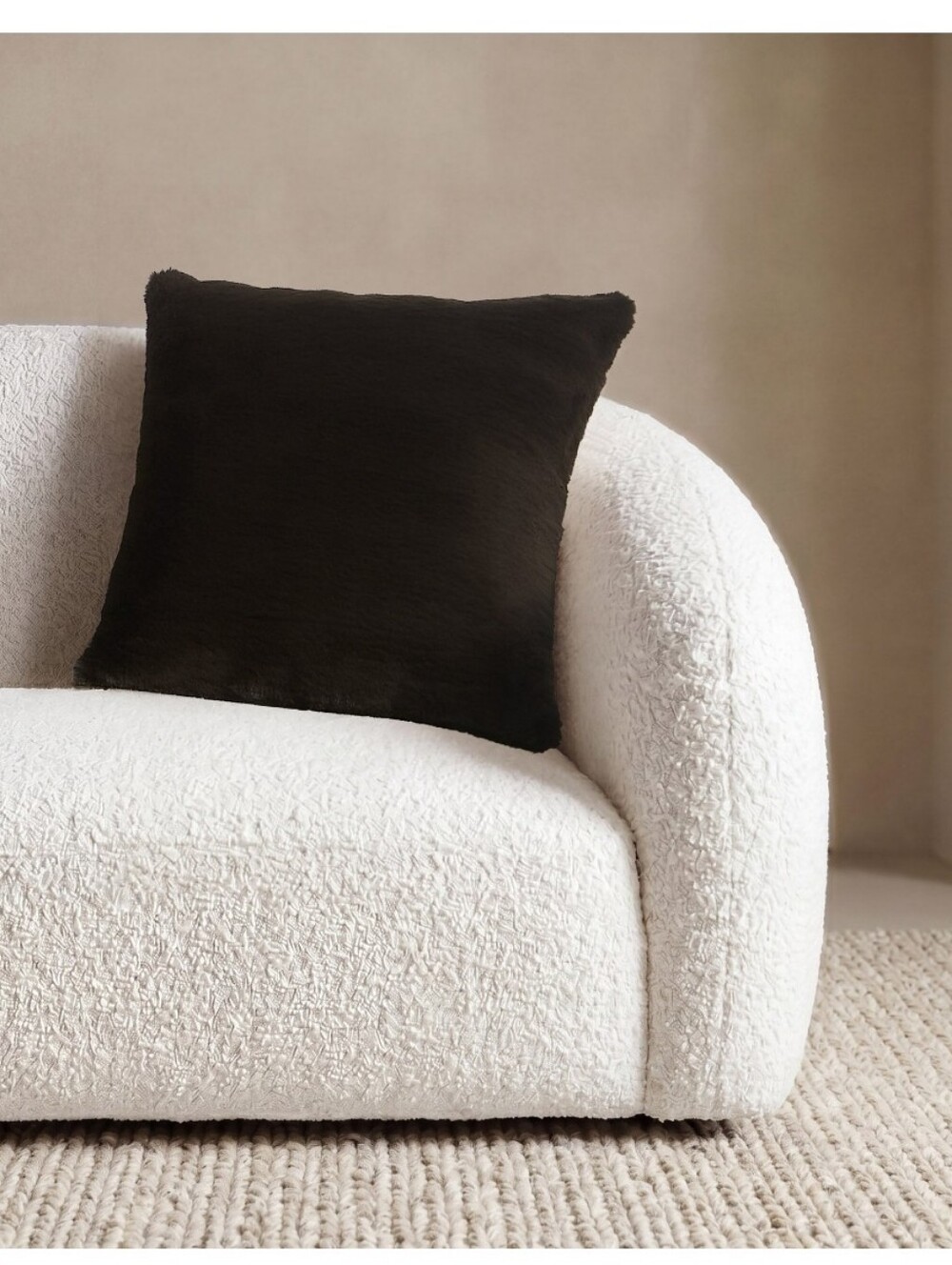 (6) Mon Cateau Faux Fur Decorative Pillow